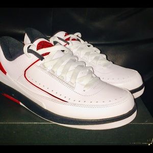 Air Jordan 2 low. Chicago